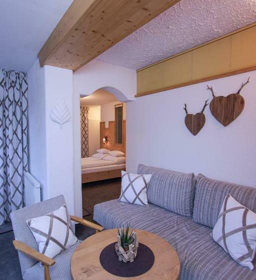 スタンダードルーム, Schindler