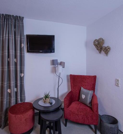 デラックスルーム, Schindler