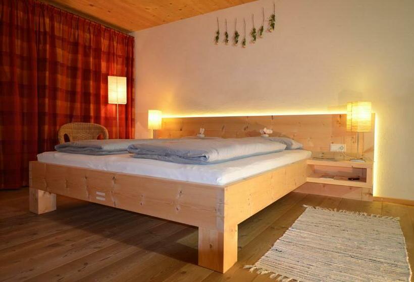 Апартаменты 2 Спальни, Villa Natur