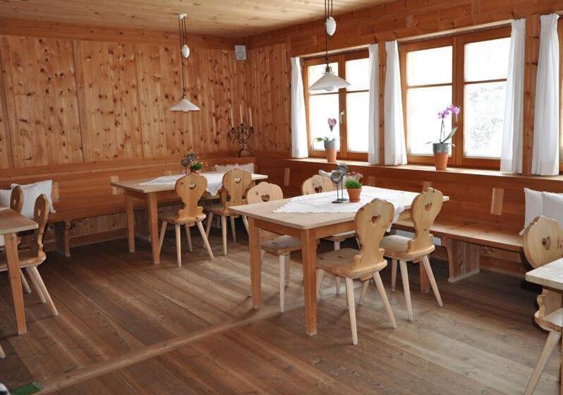 شقة غرفة نوم واحدة مزودة بشُرفة, Villa Natur