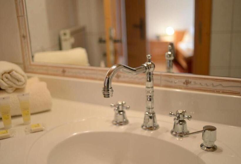 标准单人间, Alpengasthof Zur Post