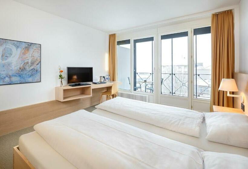 スタンダードルーム, Newstar