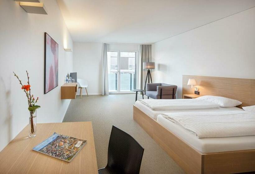 スーペリアールーム, Newstar