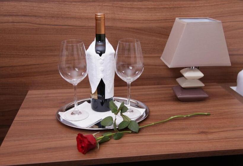 اتاق استاندارد برای معلولان, Primus Hotel & Apartments