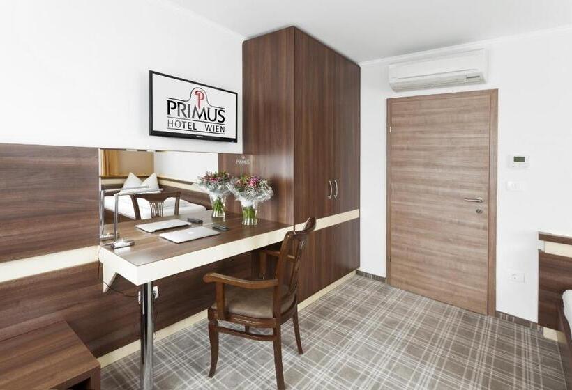 آپارتمان خانوادگی, Primus Hotel & Apartments