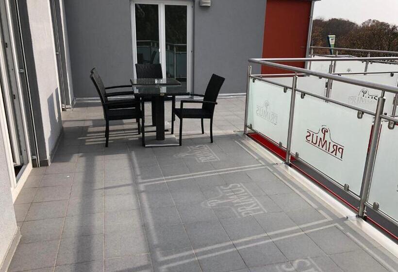 اتاق لوکس چهار تخته, Primus Hotel & Apartments