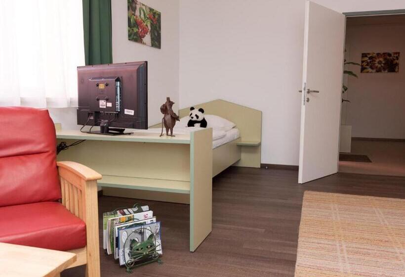 スタンダードスタジオ, Winrooms Hotel&appartement