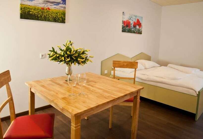 スタンダードスタジオ, Winrooms Hotel&appartement