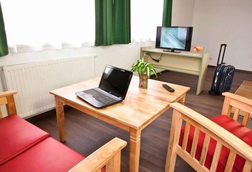 スタンダードスタジオ, Winrooms Hotel&appartement