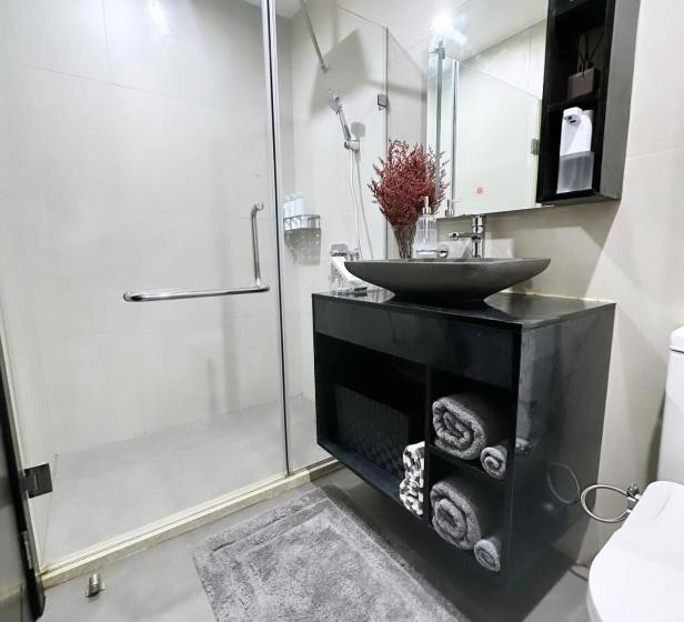 סוויטה נוף לים, Emerin Suites @ Aeon Towers