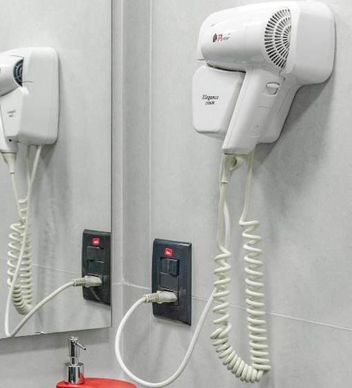 جناح, Suíte Pé Na Areia Com Piscina, Wifi E Estacionamento Em Ponta Negra