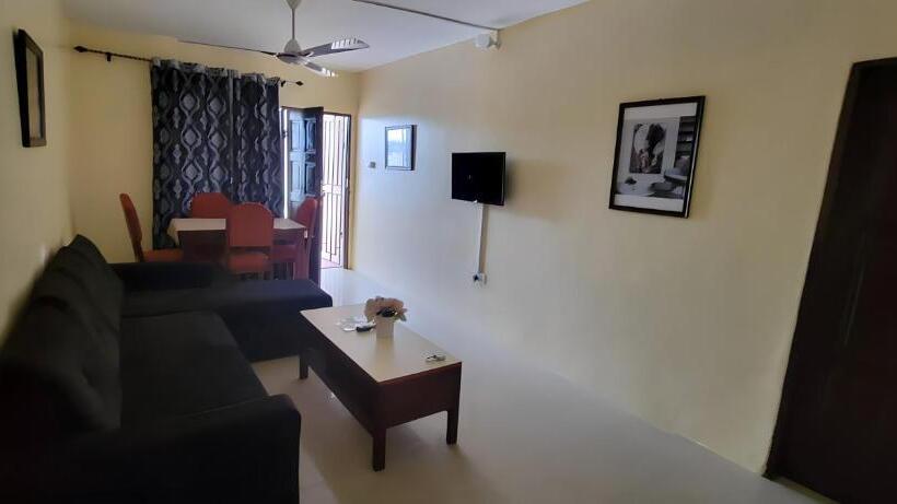 带阳台的豪华间, Lord S Hands Guest House Hotel