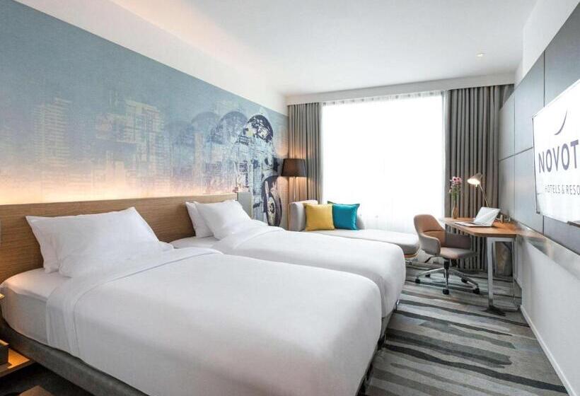 Номер Deluxe, Novotel Bangkok Sukhumvit 4
