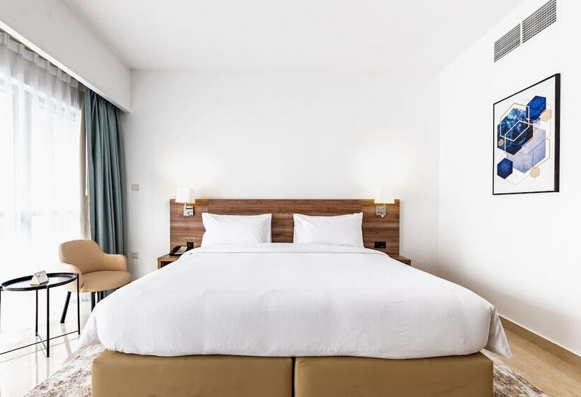 带1个卧室的高级公寓, Pyramisa Hotel Apartments