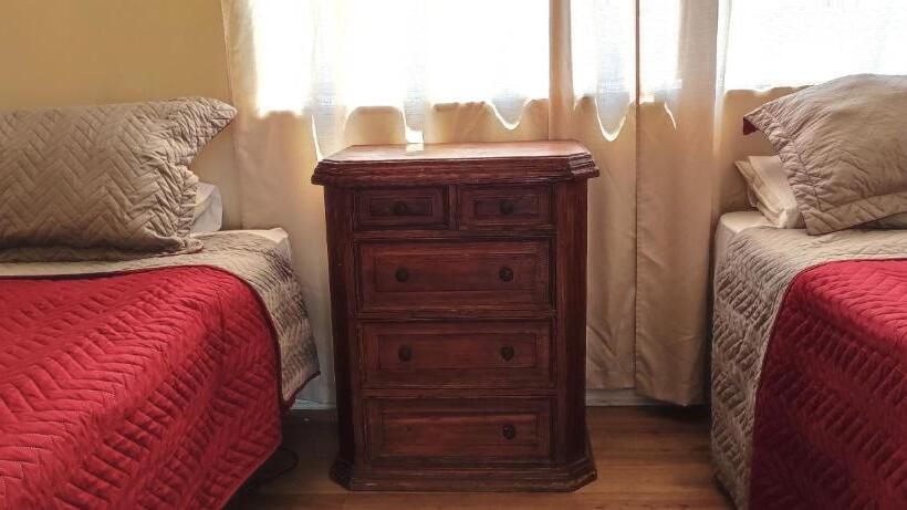 Номер Стандарт, Casa Pension Puerta Del Sol