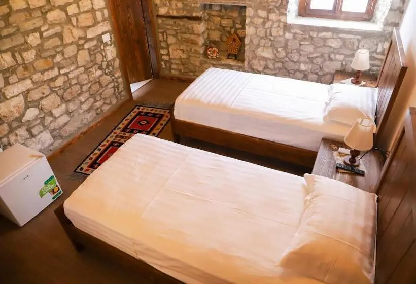 اتاق لوکس, Koroni Boutique