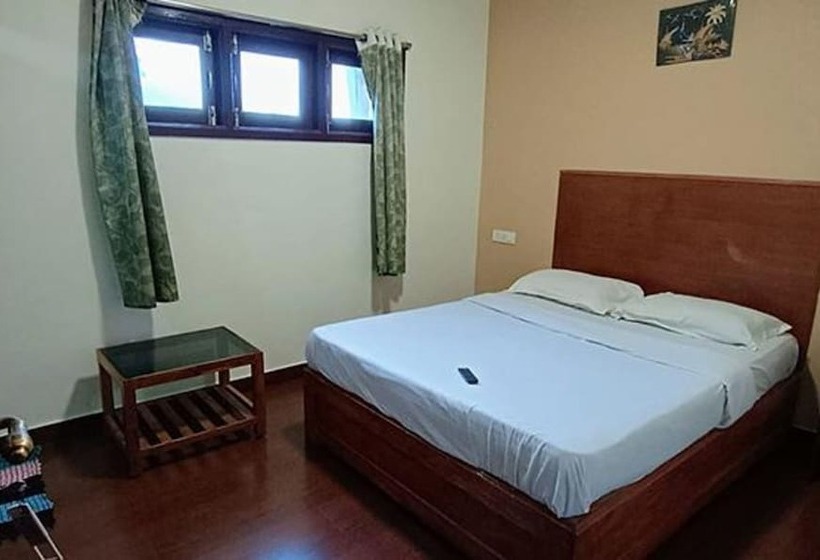 デラックスルーム, Fabhotel Sri Guhan Eiite