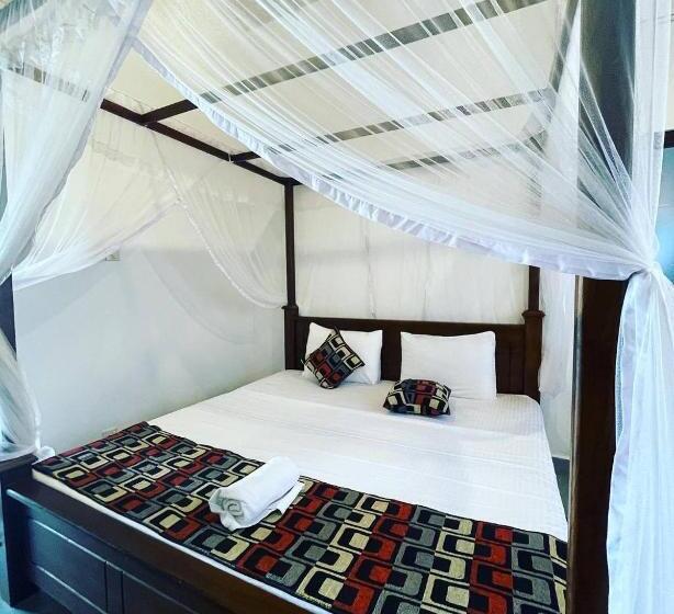 חדר דלוקס לשלושה, Soul Inn