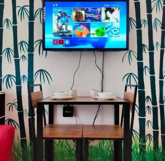 バルコニー付きスタンダードステューディオ, Tagaytay Condo Staycation