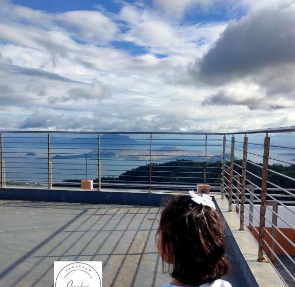 استودیو استاندارد با بالکن, Tagaytay Condo Staycation