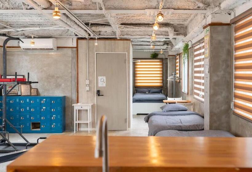 Apartament Superior 1 Dormitori, U.house