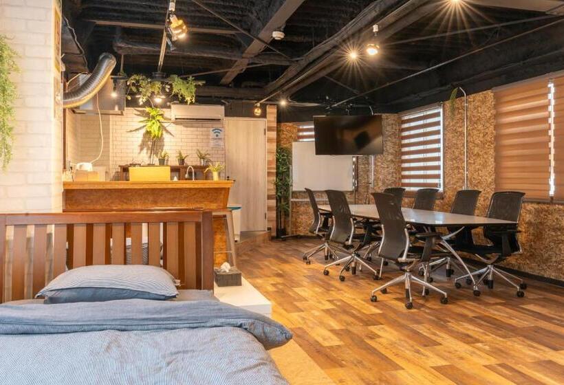 Apartament Deluxe 1 Dormitori, U.house