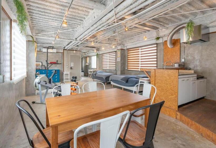 Apartament Superior 1 Dormitori, U.house