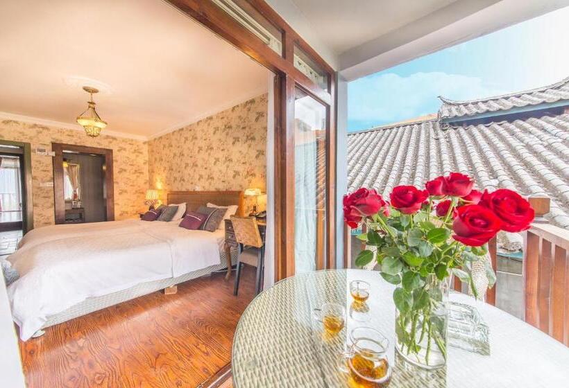 غرفة سوبيريور مطلّة علي الحديقة, Lugu Lake In Love Inn Hostel