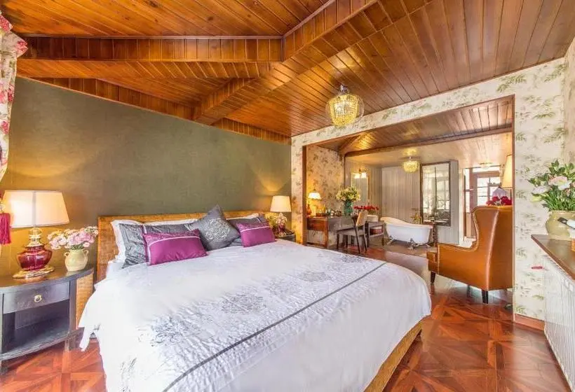 バルコニー付きデラックスルーム, Lugu Lake In Love Inn Hostel