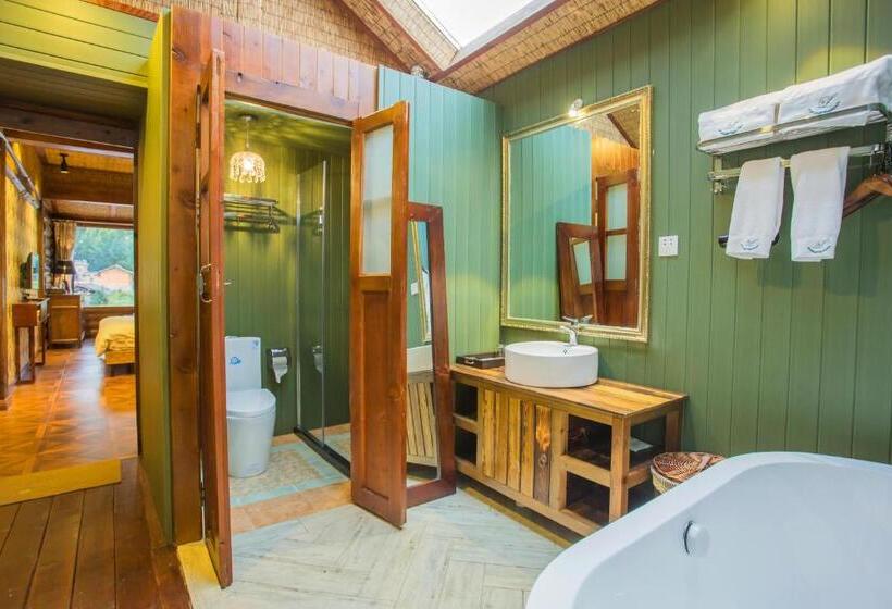 غرفة سوبيريور مطلّة علي الحديقة, Lugu Lake In Love Inn Hostel