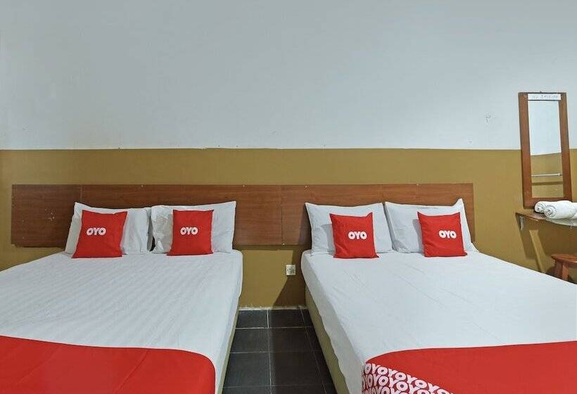 جناح عائلي, Maple Hotel By Oyo