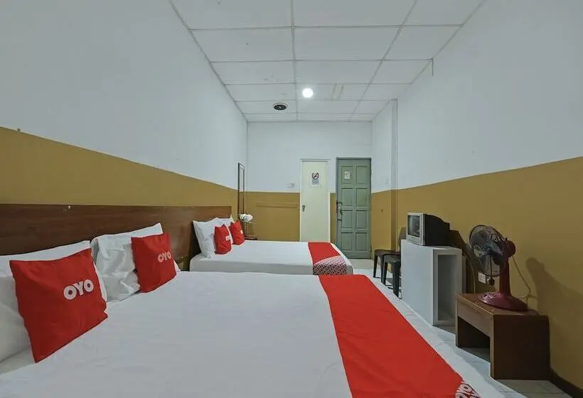 Perhesviitti, Maple Hotel By Oyo