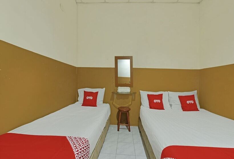 غرفة قياسية ثلاثية, Maple Hotel By Oyo