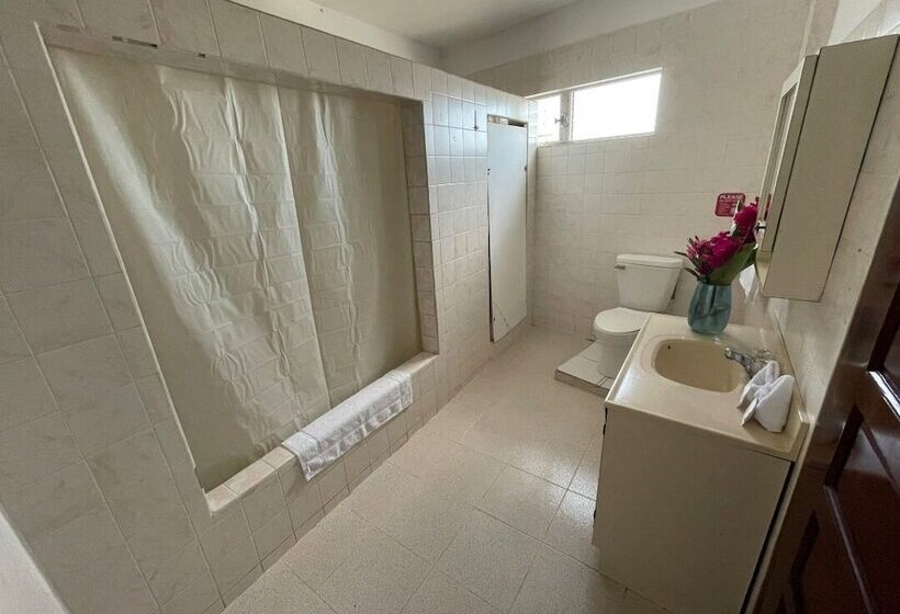 Номер Стандарт, Arnold's Guest House