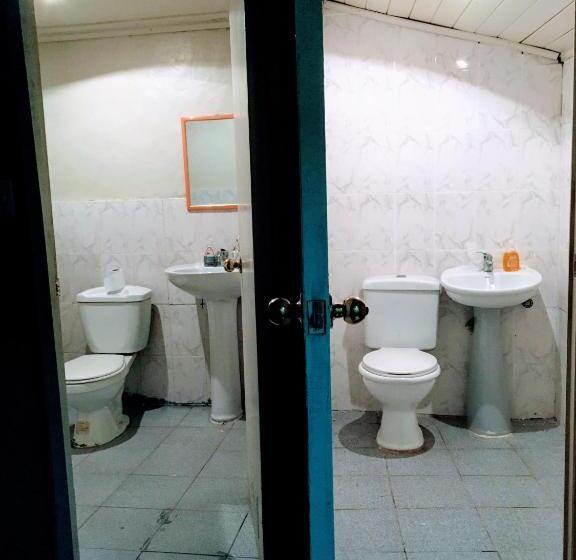 Economy Quadruple Room, Selva Hospedaje