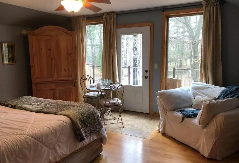 Deluxe-sviitti, Bed And Breakfast Suite At The Wooded Retreat