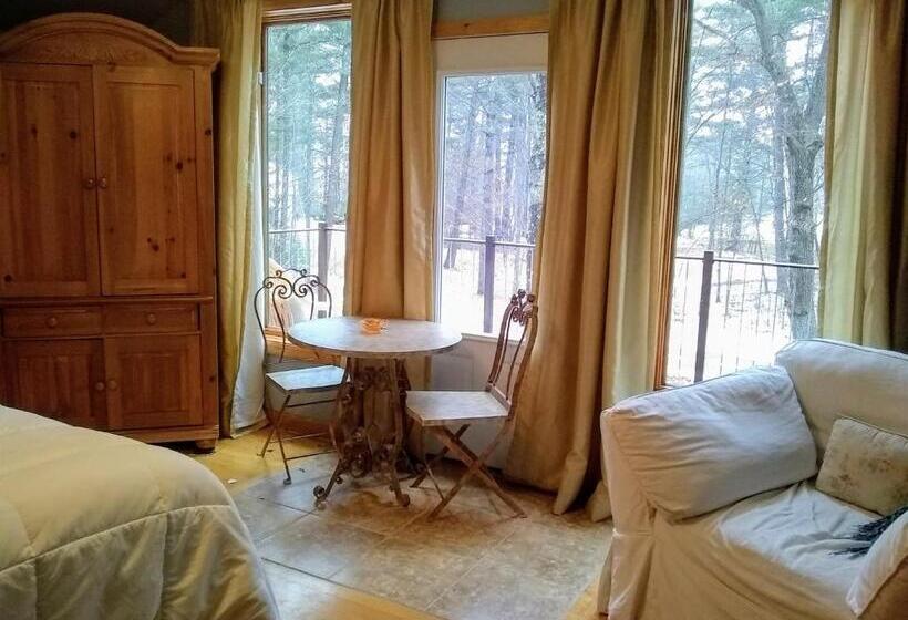 Люкс Повышенной Комфортности, Bed And Breakfast Suite At The Wooded Retreat