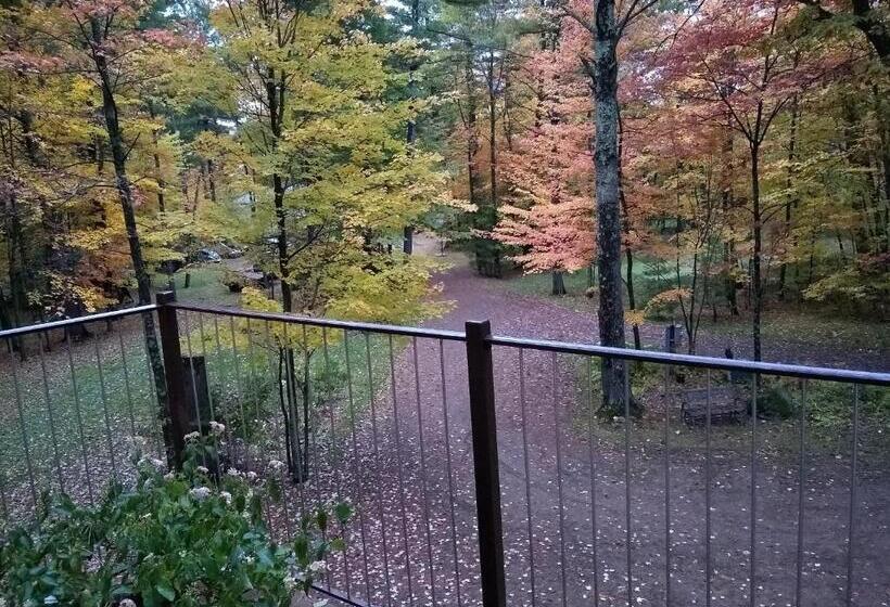 Люкс Повышенной Комфортности, Bed And Breakfast Suite At The Wooded Retreat