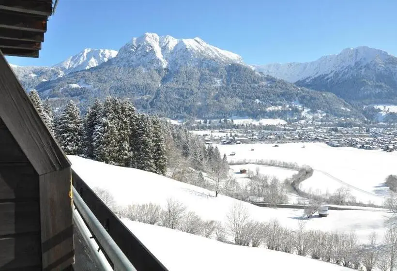 バルコニー付きシングルスタンダードルーム, Allgäuer Bergbad