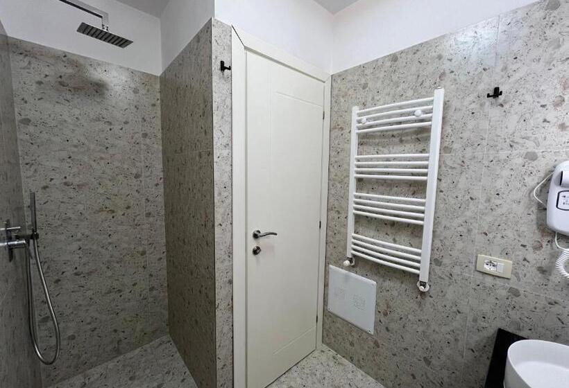 חדר משפחתי נוף להרים, Chestnut Hill