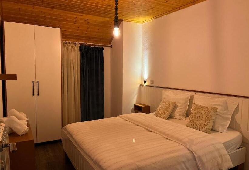 חדר משפחתי נוף להרים, Chestnut Hill