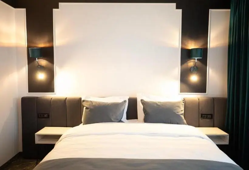 Deluxe Kamer met Balkon, Opera