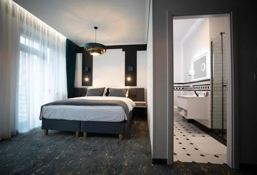 Deluxe Kamer met Balkon, Opera