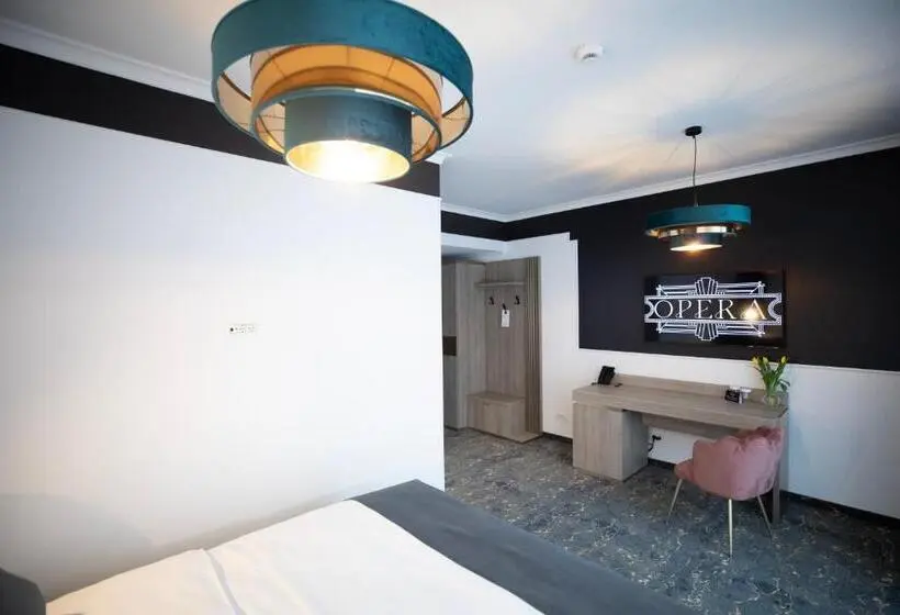 Deluxe Kamer met Balkon, Opera