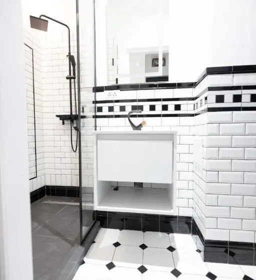 Appartement met 1 Slaapkamer en Balkon, Opera