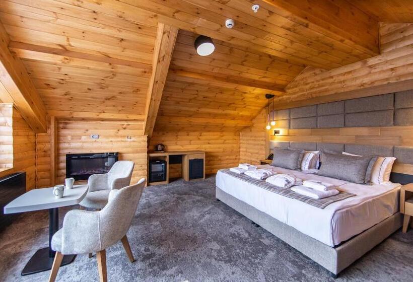 سوییت لوکس, Sarpi̇no Mountai̇n