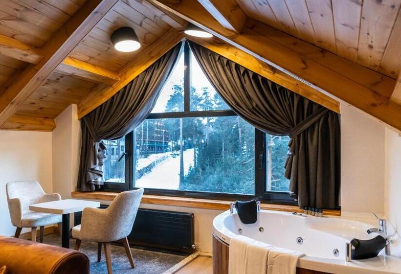 سوئیت پرزیدنت, Sarpi̇no Mountai̇n