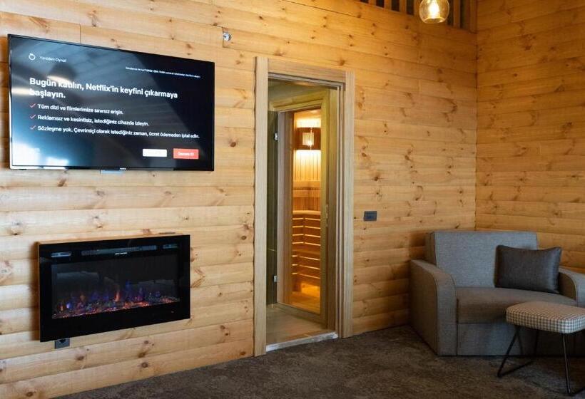 سوئیت پرزیدنت, Sarpi̇no Mountai̇n