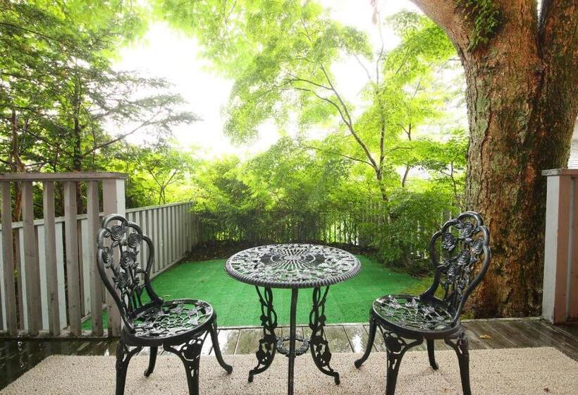 غرفة قياسية مطلّة علي الحديقة, Karuizawa Hotel Soyokaze