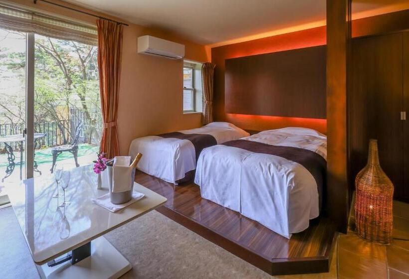 Номер Стандарт Вид на Сад, Karuizawa Hotel Soyokaze